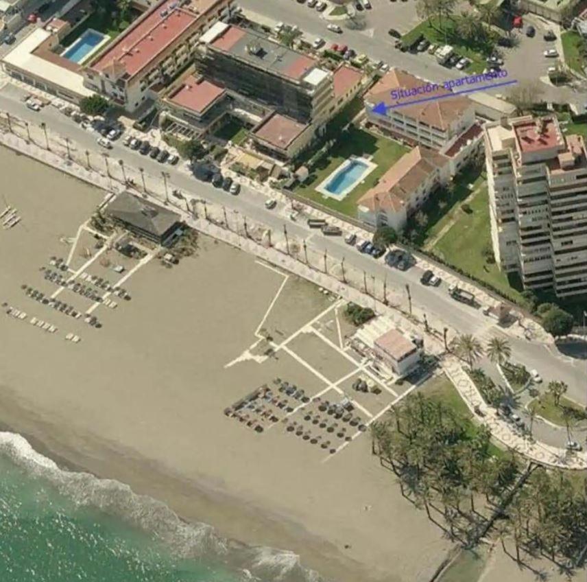 Torremolinos Playamar Primera Linea De Playa Urb. La Farola Exterior photo